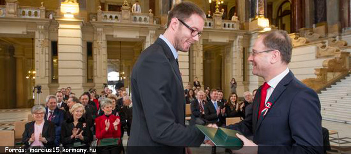 Báder Márton Magyar Ezüst Érdemkereszt kitüntetésben részesült