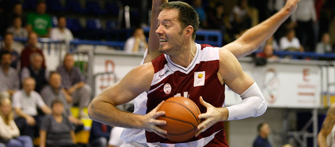 Illusztris ellenfelek várnak az Olaj gárdájára Lengyelországban